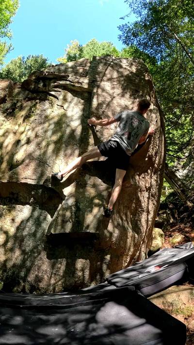 Hard Hat v3, The Nooks - Beta Video from ClimbingCucumber