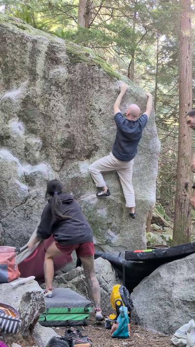 Mr. Bigglesworth v8, Squamish - Beta Video from BrennanM