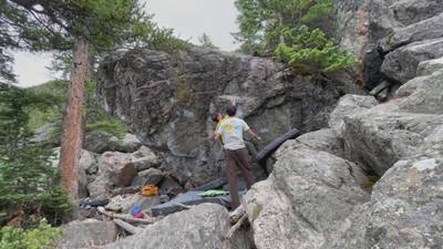 Rainbow in the Dark v9, Guanella Pass - Beta Video from cmclimbs
