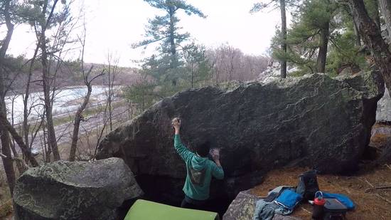 Ghostly Grips v5, Devil's Lake - Beta Video from WhatAreGrades
