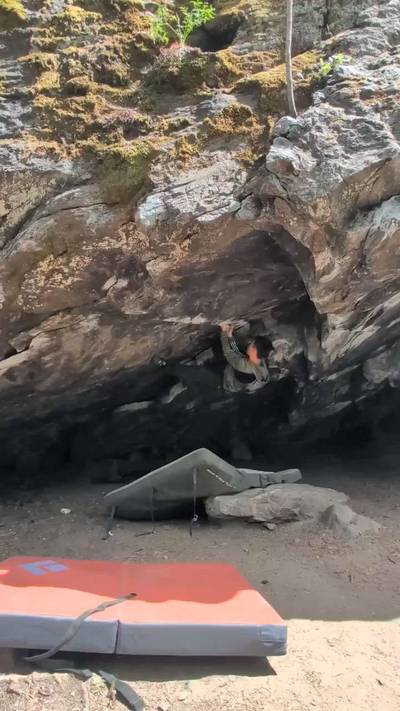 Schist Cave Left v9, Leavenworth - Beta Video from mimimi