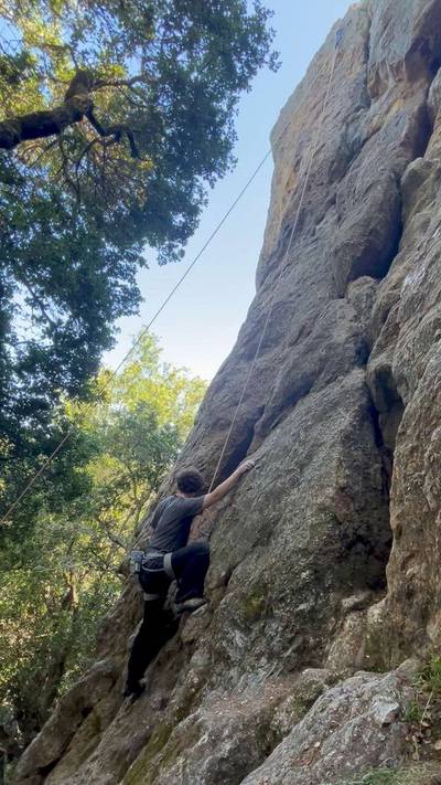 Cragmont Crack 5.6, Berkeley - Beta Video from oakbri