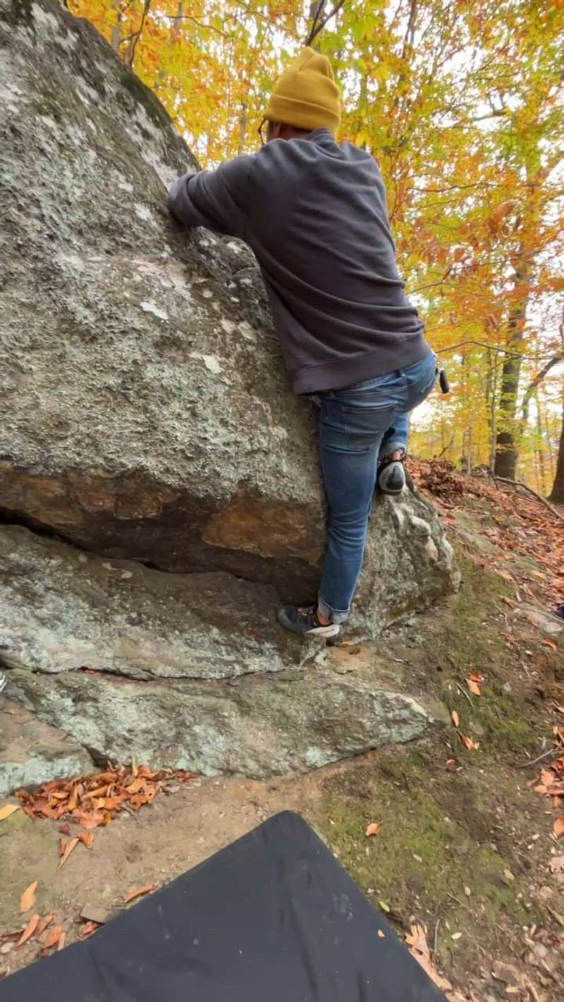 Baby Raven v1, Gunpowder Falls - Beta Video from erictriestoclimb