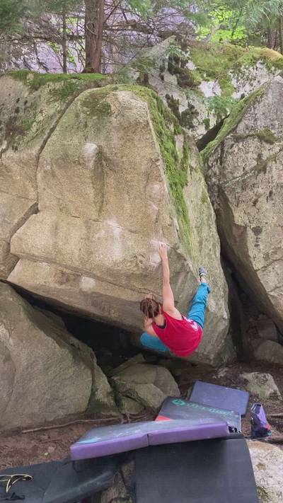 Warp Spasm v7, Squamish - Beta Video from Yalowega