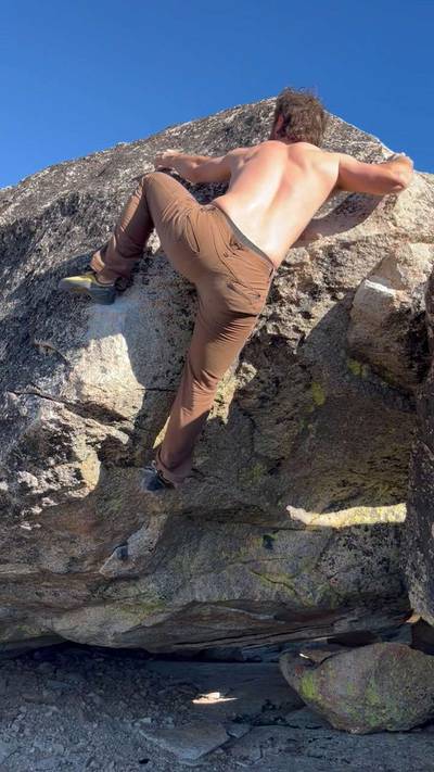 Dr. Roof v7, Lake Tahoe - Beta Video from HobbitClimbs