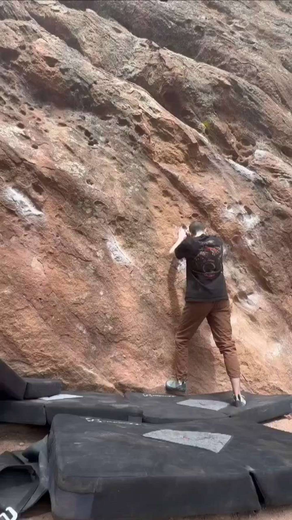 William's Pull v5, Flagstaff Mountain, CO - Beta Video from Hobbit_Snacks