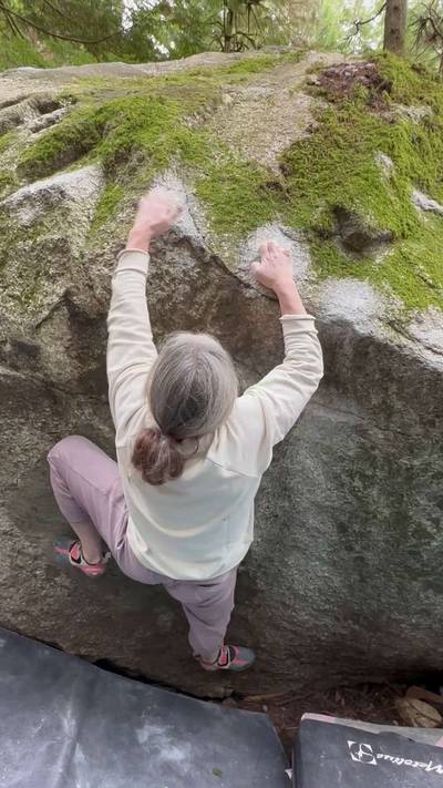 University Crawl v7, Squamish - Beta Video from mandoline