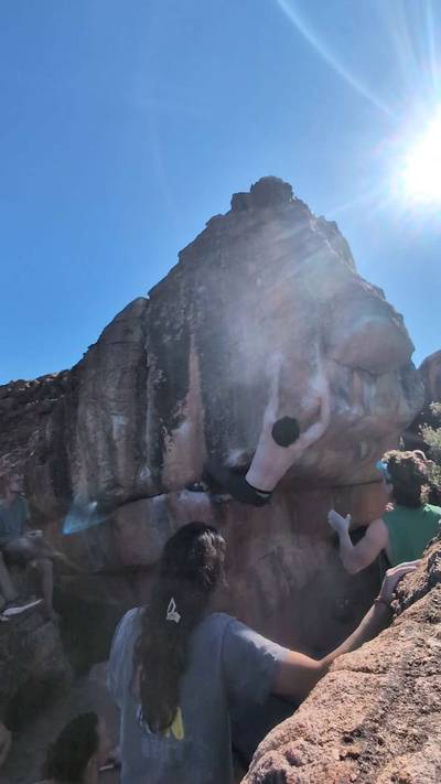 L'arete v6, Rocklands - Beta Video from Walker