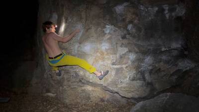 Nat's Traverse v8, Berkeley - Beta Video from BenjiFalling