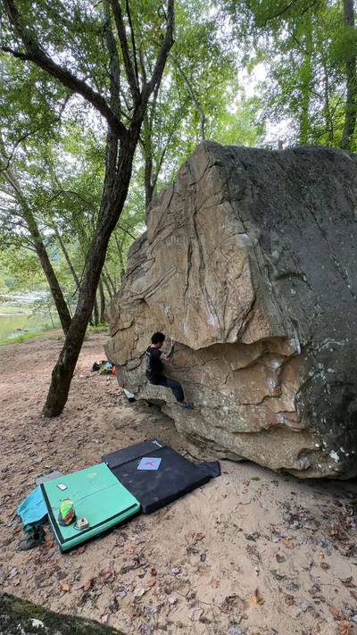 Gundercling v4, New River Gorge - Beta Video from lilhomieinthecut