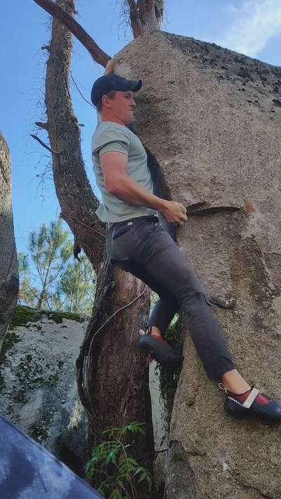 Lynn's Arête Direct v6, Boat Rock - Beta Video from Stephen_Lamb