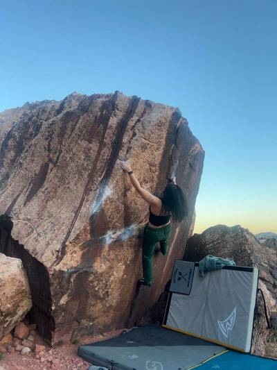 Van Betten Arete v4, Red Rock - Beta Video from shanslowclimbs