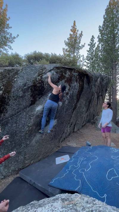 Sink or Swim v6, Lake Tahoe - Beta Video from clara_climbss