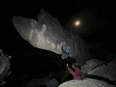 Rhino v8, Rocklands - Beta Video from brenner.rauch