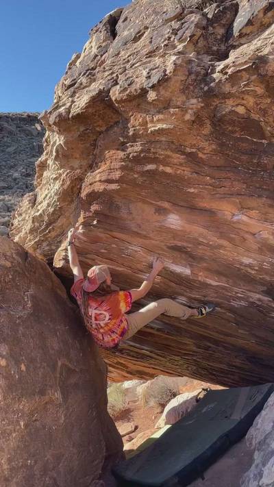 Y-Chromosome v4, Moe's Valley - Beta Video from yousucktryharder