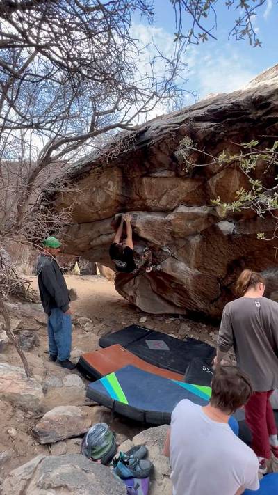 The Vulgarian v2, Hueco Tanks - Beta Video from aubious