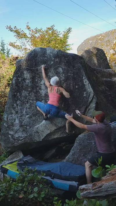 Shazam v4, Squamish - Beta Video from climbthatdee
