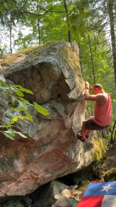 What a Beaut! v4, Squamish - Beta Video from sartoshi