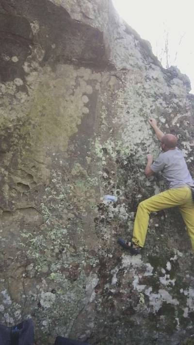 Howard Problem v4, Hospital Boulders - Beta Video from Steevbeev