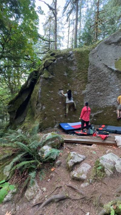 Amphitheatre Left v1, Squamish - Beta Video from leslita
