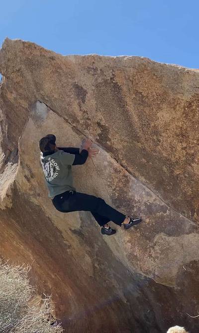 Nicole Overhang v6, Joshua Tree - Beta Video from xchristianloux