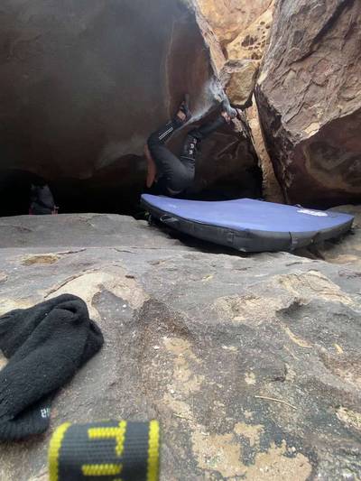 Stegosaur v7, Hueco Tanks - Beta Video from jameszanoni