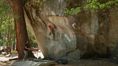 Midnight Lightning v8, Yosemite Valley - Beta Video from onassisclimbs