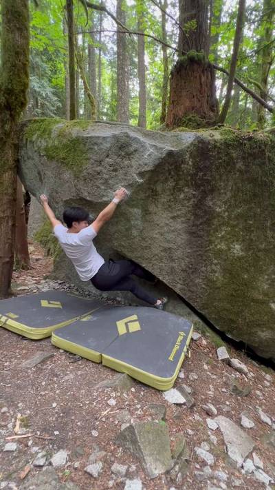 Roof Crack v3, Index - Beta Video from bokkibear