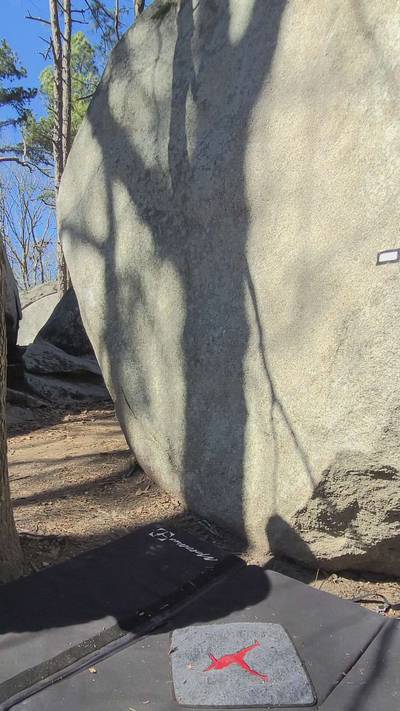Sourwood Arete v3, Boat Rock - Beta Video from FatDadClimbing