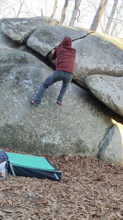 Black Snake Crack Right v0, Boat Rock - Beta Video from GrandpaRick