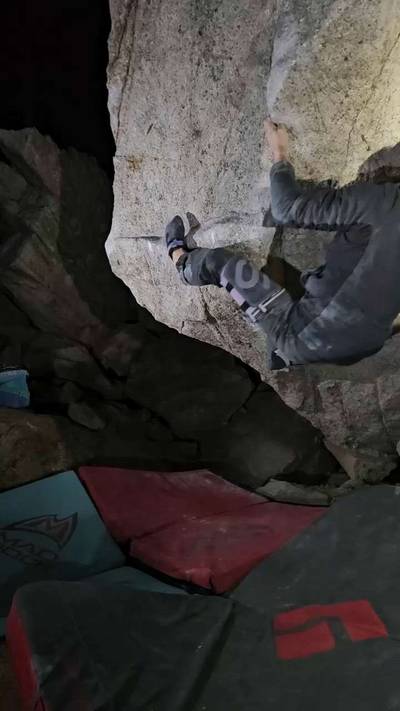 Infierno v8, Little Cottonwood Canyon - Beta Video from GoblinMonkey