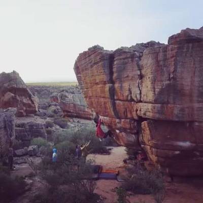 A splash of red v10, Rocklands - Beta Video from jonglassberg