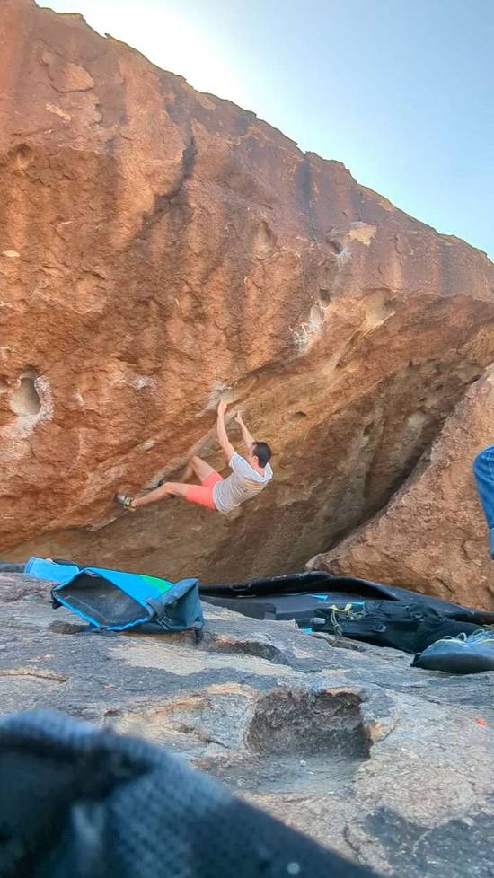 New Religion Sit v8, Hueco Tanks - Beta Video from 44