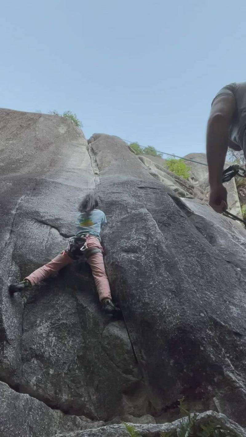S&M's Delight 5.10b, Squamish - Beta Video from granitejannet