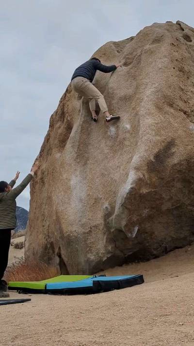 Buttermilk Stem v1, Bishop - Beta Video from bouldering_wonton