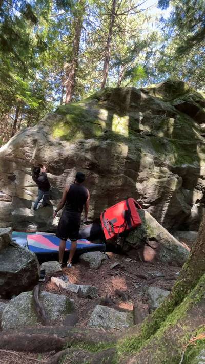 Super Daddy Long Limbs v6, Squamish - Beta Video from mattfischerclimbs