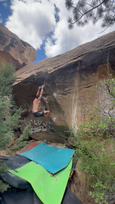 Taking the Stairs v9, Joe's Valley - Beta Video from routesetter