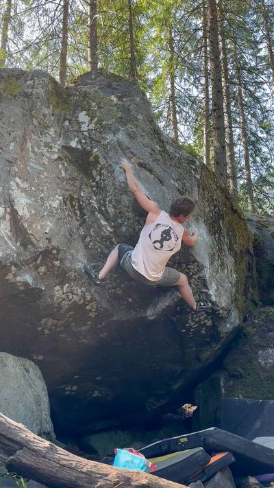 Hollywoo v9, Leavenworth - Beta Video from KrisEricksonPNW