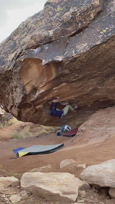 Pink Lady v6, Moe's Valley - Beta Video from just.a.michelle