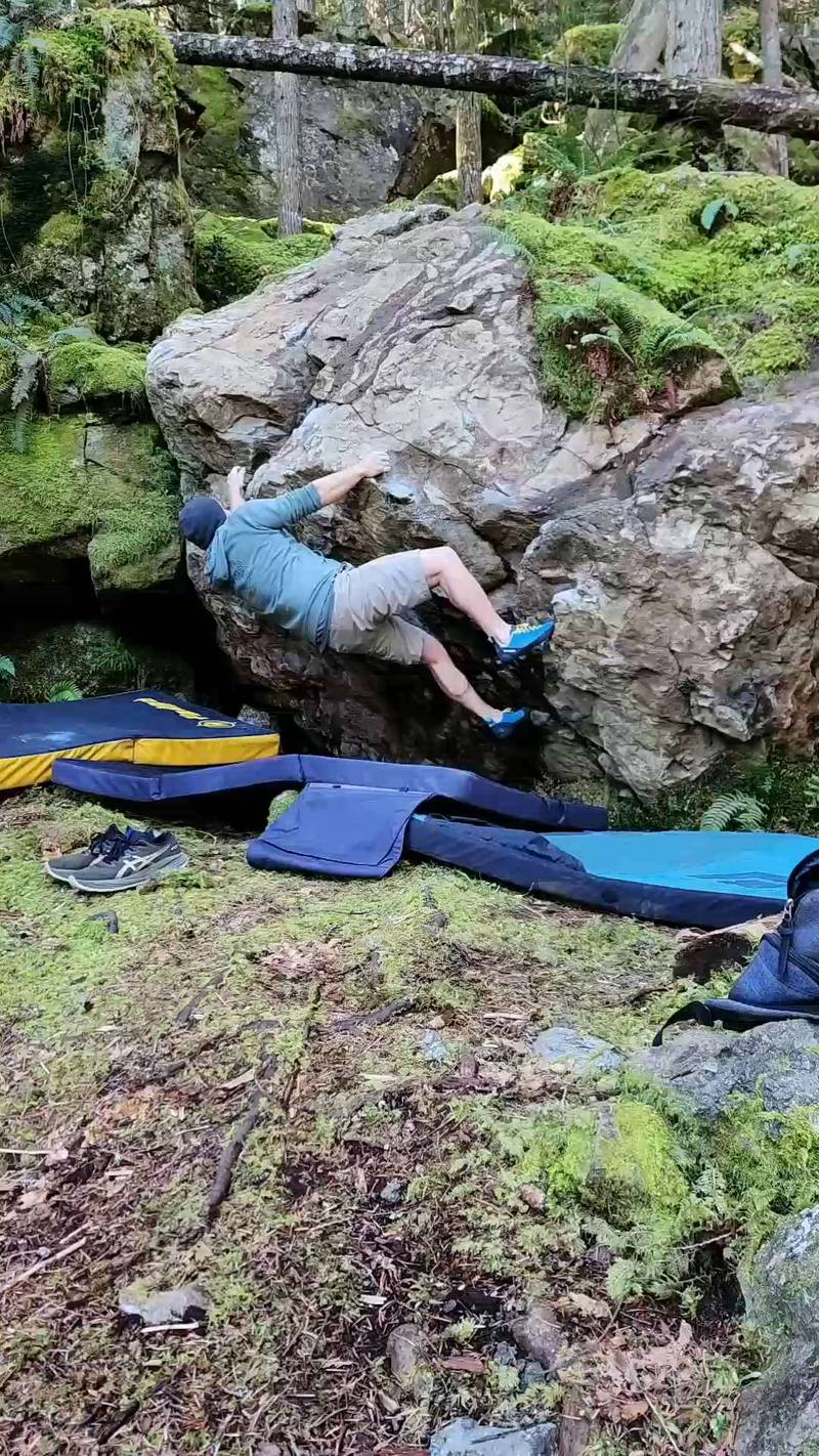Dexter v2, Comox Lake - Beta Video from UncleJuice