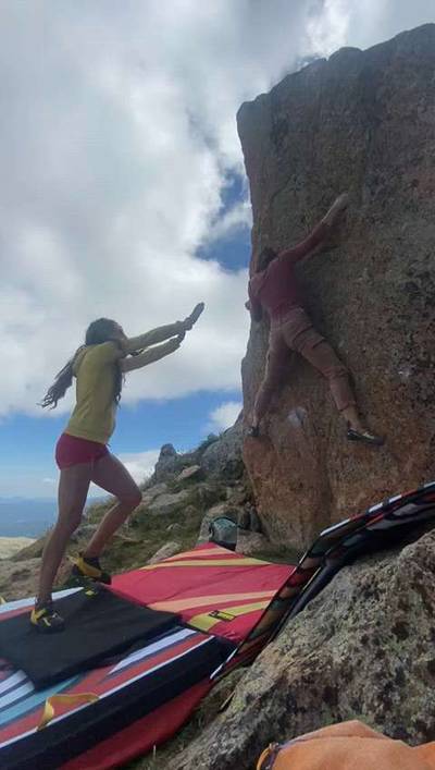 Trailside Aretes Left v4, Lincoln Lake - Beta Video from elliepie
