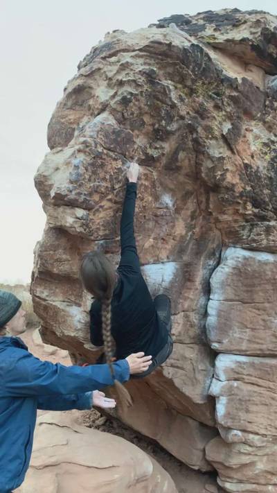 Arete Girl v3, Moe's Valley - Beta Video from katwithclass