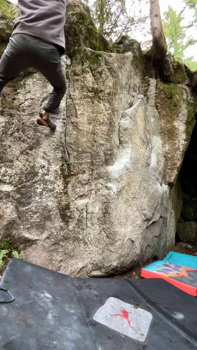 The Seamstress v4, Squamish - Beta Video from mattfischerclimbs