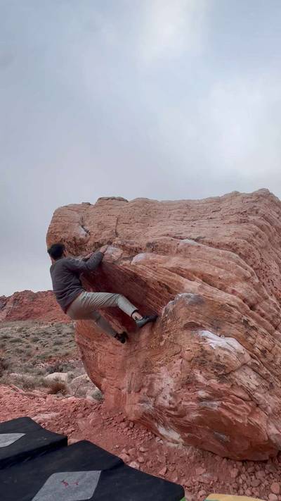 Pyramid Traverse v1, Red Rock - Beta Video from JimmyYummy
