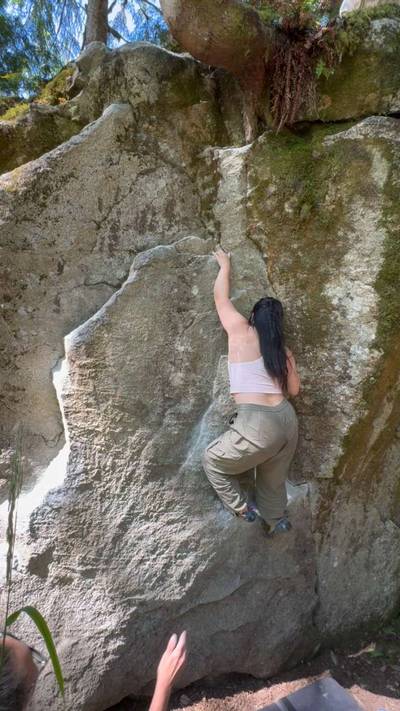Simply Paradise v2, Squamish - Beta Video from magikarpclimbs
