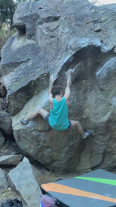 Torosa v9, Malibu - Beta Video from peterclimbs