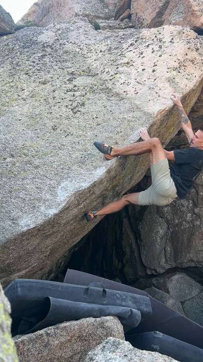 Oscar the Grouch v5, Lincoln Lake - Beta Video from routesetter