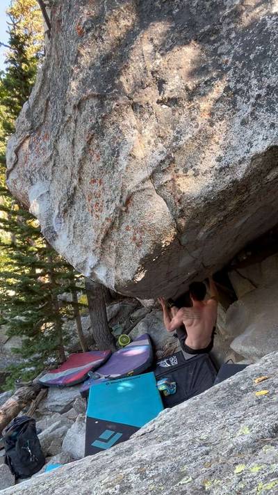 Matt's Roof Low v11, Little Cottonwood Canyon - Beta Video from brennonmtb