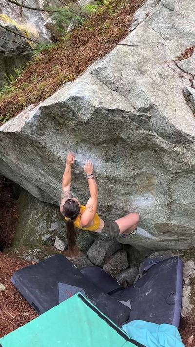 Jelly Cat v5, Squamish - Beta Video from mountainmarie