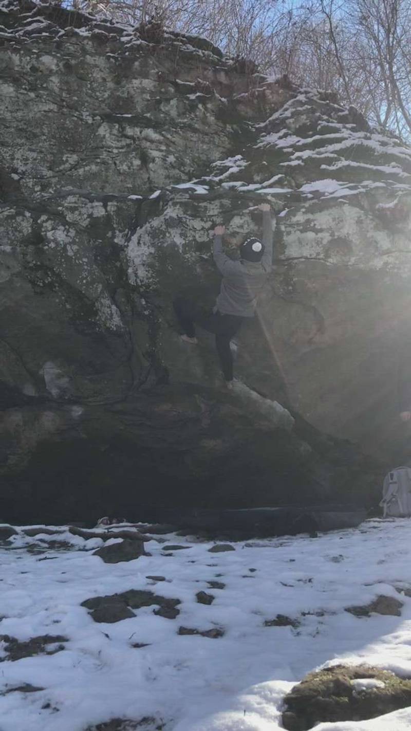Chocolate and Cheese v1, Holy Boulders - Beta Video from dan_fu_climbs